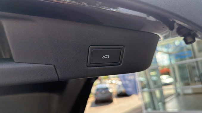 Volkswagen ID.4 250kW 4MOTION GTX Edition 79kWh 5dr Auto Electric Estate - Image 24